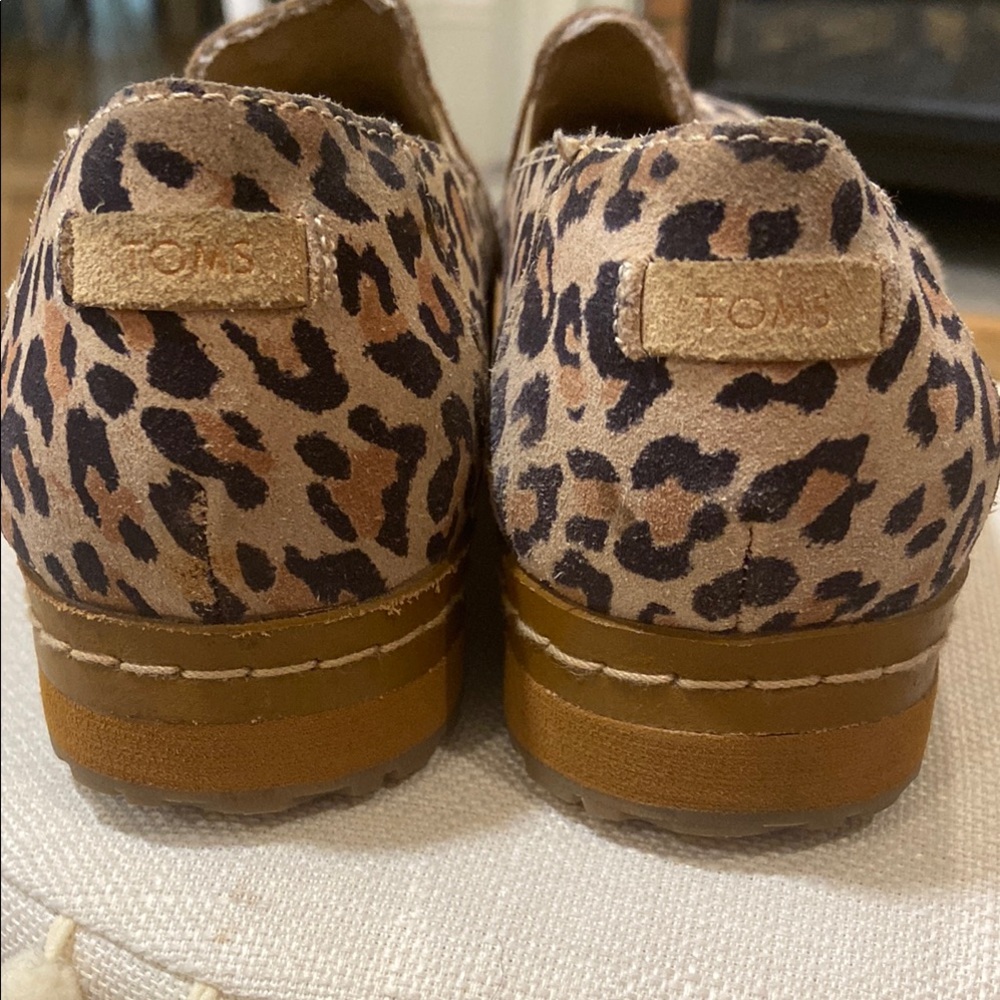 Toms Animal Print Flats size 8!! - Picture 5 of 8